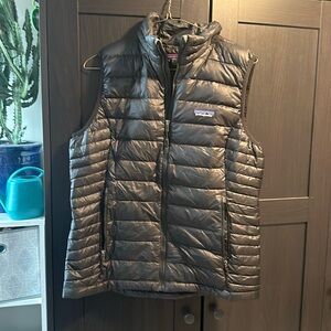 Women’s Patagonia Nano Puff Vest - MEDIUM